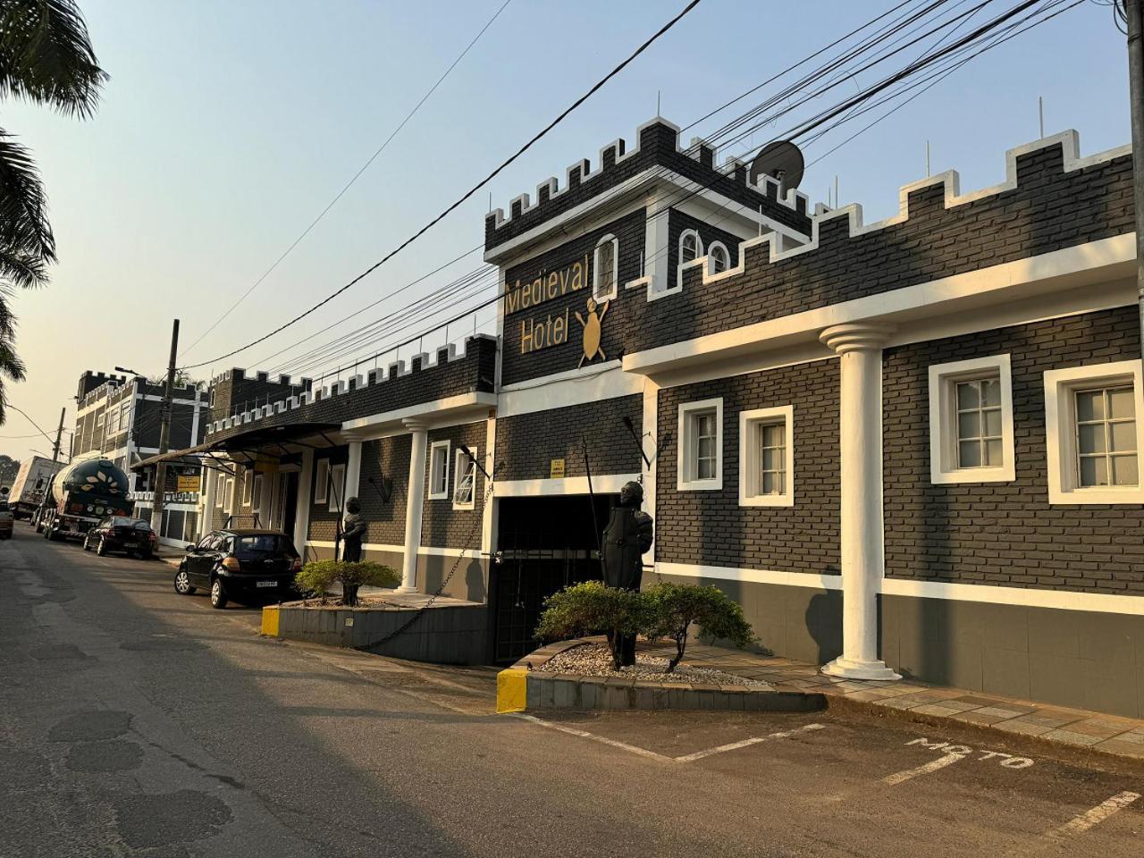 Medieval Hotel Tres Coracoes Exterior photo